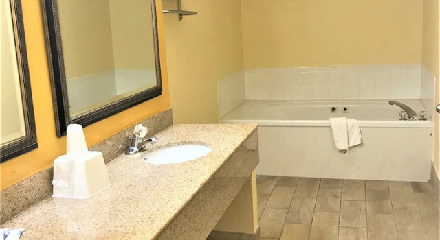 Люкс Days Inn by Wyndham Ridgeland South Carolina