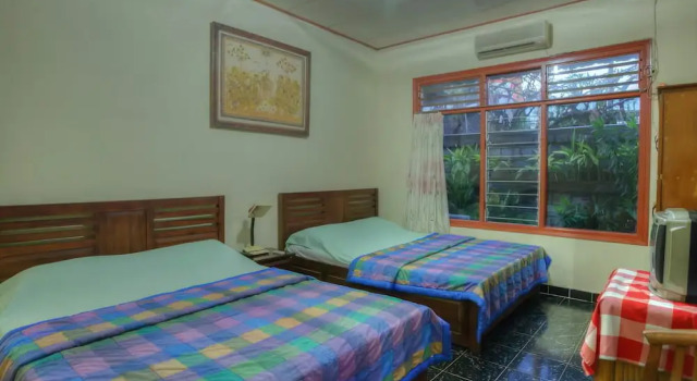Kesumasari Beach Hotel, Забронировать Отель Отели Denpasar Municipality с завтраком, Завтраки