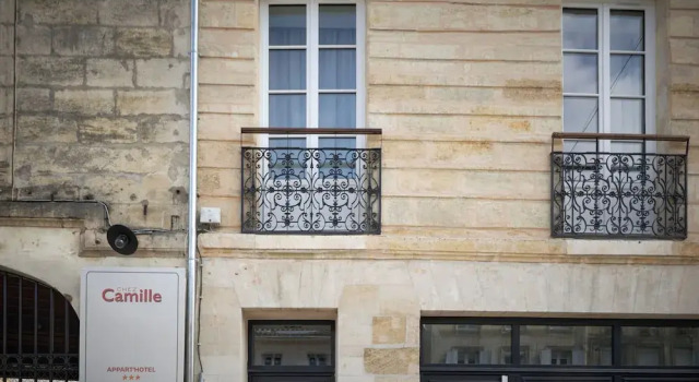 Chez Camille - Boutique Aparthotel au coeur de Bordeaux, Забронировать Бутик-отель Бутик-отели Бордо, рядом с Национальный музей таможни, Бутик-отель