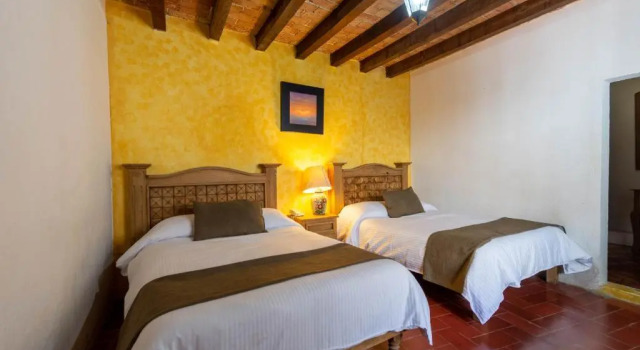 Четырёхместный номер Standard Hotel Casa Sangre de Cristo