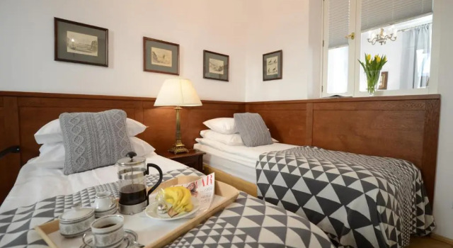 Апартаменты Deluxe Crystal Suites Old Town