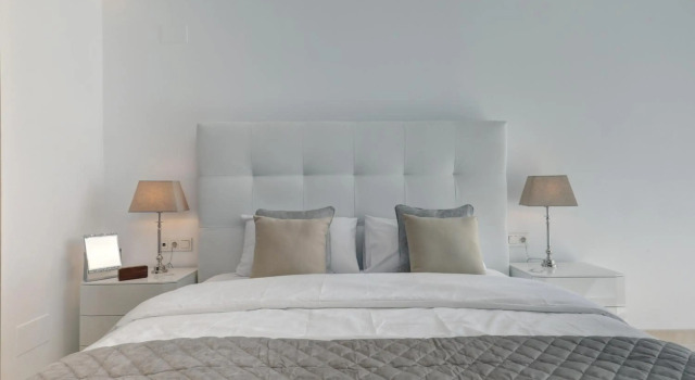 New Modern 3 Bed Apartment Puerto Banus, Забронировать Апартаменты/квартира Отели Марбелья с парковкой, рядом с Casino Marbella, Парковка