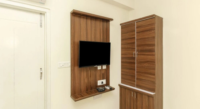 Двухместный люкс Capital O HYD756 Hotel Green Leaf