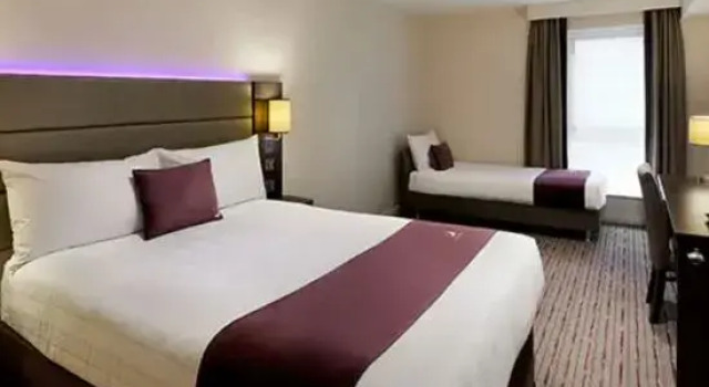 Семейный номер Standard Premier Inn London Uxbridge Town Centre