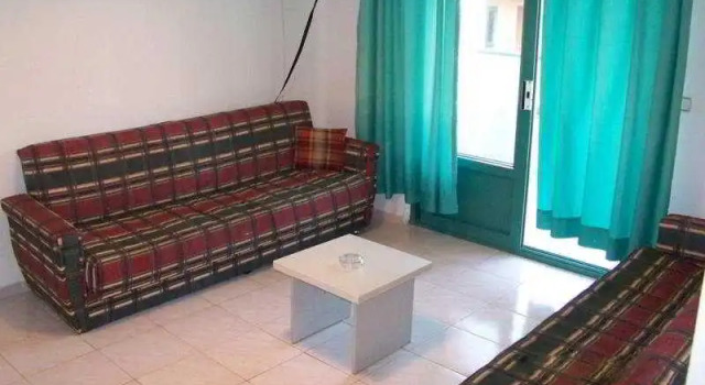 Club Caprice Suites