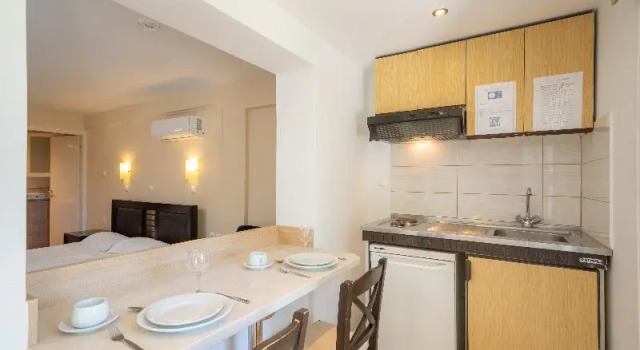 Студия Standard с балконом Lorenzo House Apartments