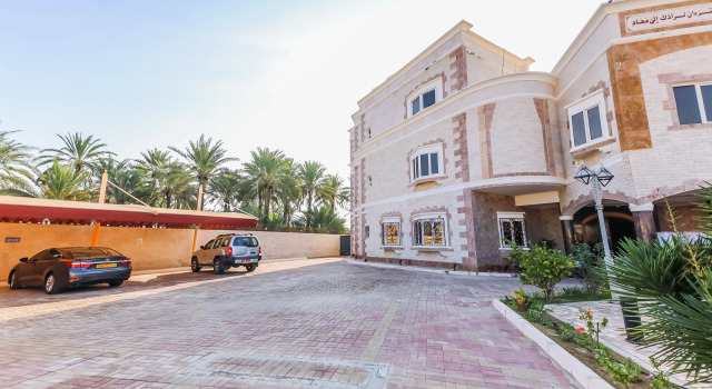 OYO 127 Bait Al Marmar Hotel