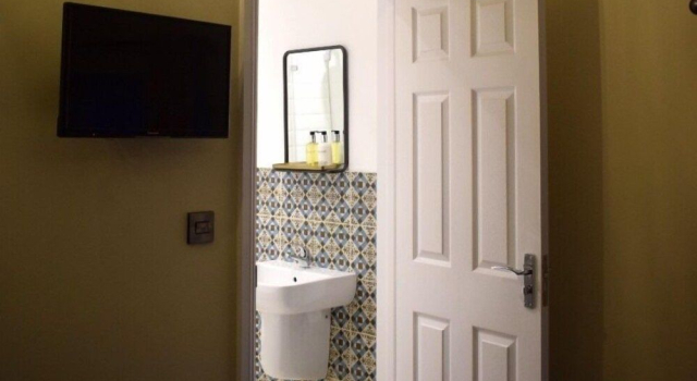 The Mendip Inn, Varaa Hotelli 4 tähden hotellit kohteessa Merseyside, 4*