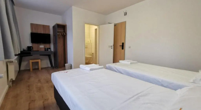 Номер Standard Home Inn Hotel