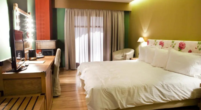 Двухместный номер Standard с видом на озеро Kazarma Hotel