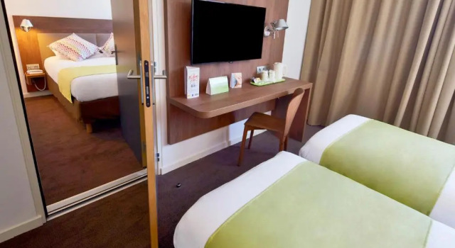 Standard Neljän hengen huone ibis Styles Alès Centre Cévennes