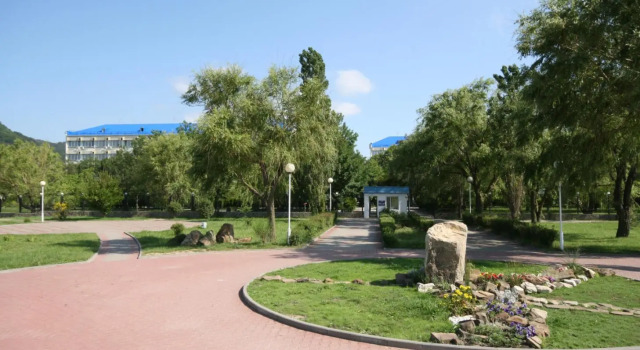 Vulan, Забронировать Отель Отели городского округа Геленджика 3 звезды, 3*