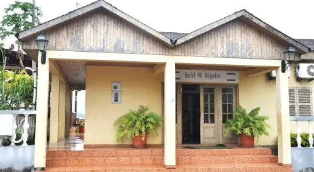 Hotel o Bigodes