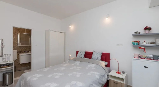 Apartment & Rooms Primi with FREE PARKING, Забронировать Апартаменты/квартира Отели Региона Дубровника с парковкой, Парковка