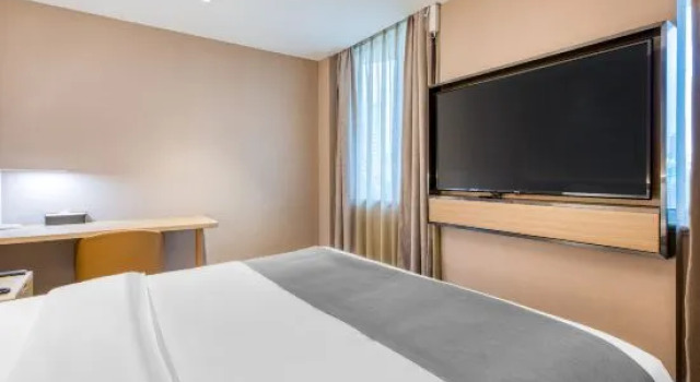 Люкс Starway Hotel (Wuxi New Area Changjiang Road)