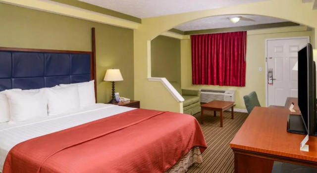 Люкс Americas Best Value Inn & Suites Waller/Prairie View