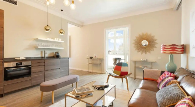 Апартаменты You Stylish City Center Apartments