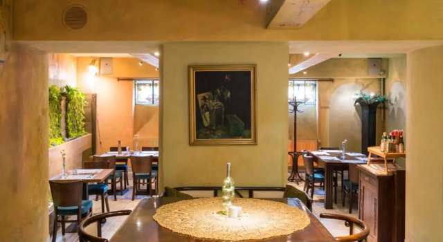 Blue Swan, Забронировать Отель Отели Звежинец с парковкой, Парковка