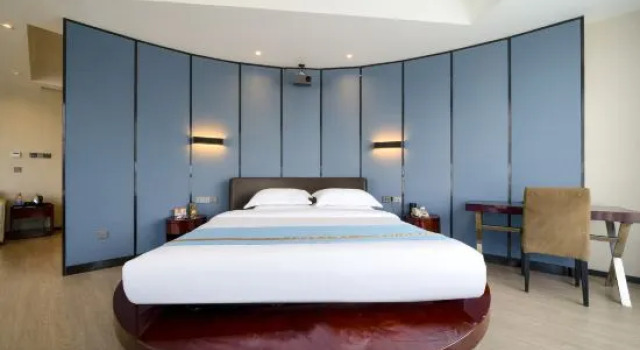 Люкс Deluxe Astor Hotel