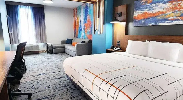 Execustay Amli South Shore, Забронировать Отель Остин Greater Austin, рядом с Riverside Place Shopping Center