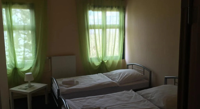 Pension am Gegenstein, Prenota Hotel Hotel a Garz con parcheggio, Parcheggio