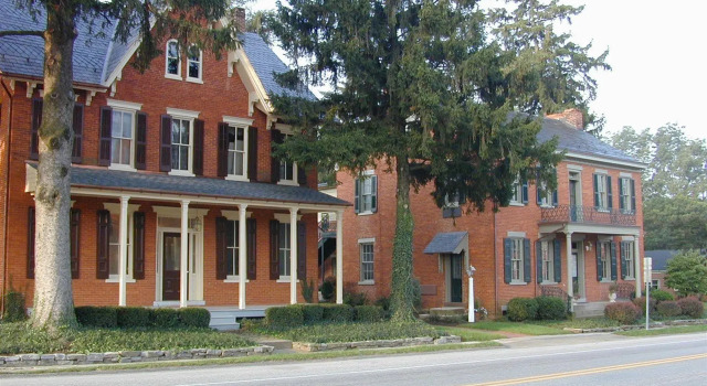 Bird-in-Hand Village Inn & Suites, Buchen Sie Bed & Breakfast Smoketown Lancaster