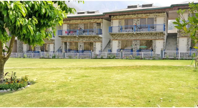 Pacific Inn 360 Degree Resort Rishikesh, Rezervovat Lázně / Resort Rišikéš Uttarakhand