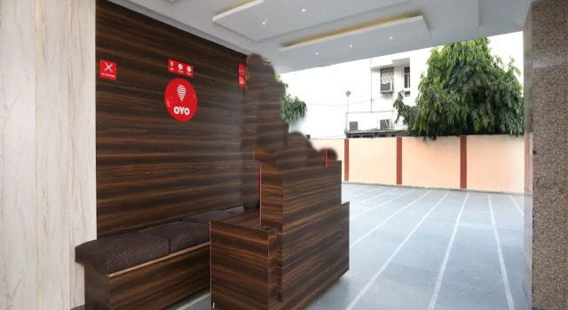 OYO 9727 Hotel Welcome Inn 2, Book Hotel Amritsar Punjab