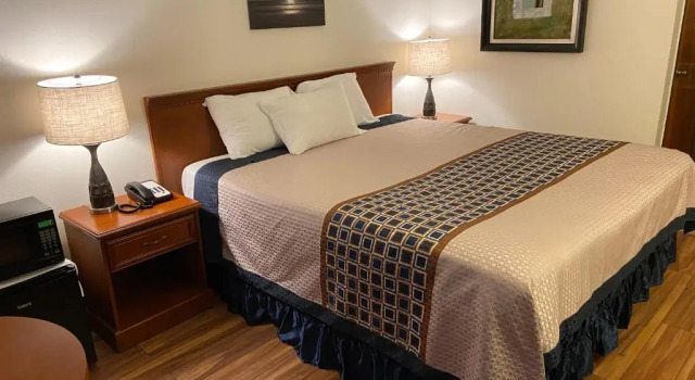 Номер Standard Vantage Point Inn - Woodland Hills