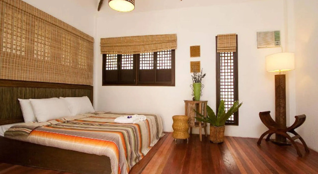 Villa Crisanta, Buchen Sie Villa Villen in Balete, Villa