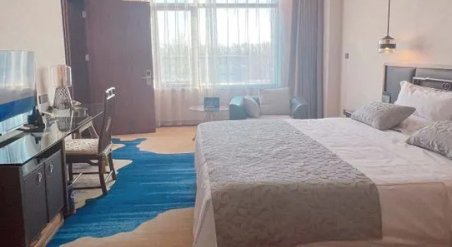 Люкс с видом на сад Heyuan Royal Garden Hotel