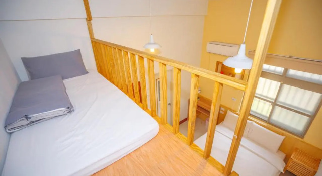 Номер Comfort Colorful B&B