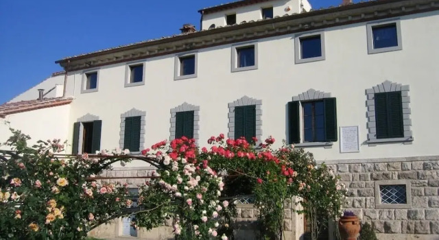 La Casaccia Guelfi, Забронировать Отель Отели Кастельнуово-Берарденга с парковкой, Парковка