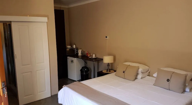 Двухместный номер Luxury Mckala Guesthouse