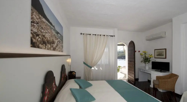 Двухместный номер Superior Hotel Cala di Mola