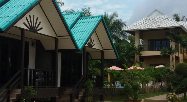 Ao Thai Bangsare Resort 2