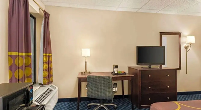 Номер Standard Super 8 by Wyndham Liverpool/Syracuse North Airport
