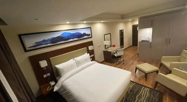 Номер Standard Avari Xpress Gilgit