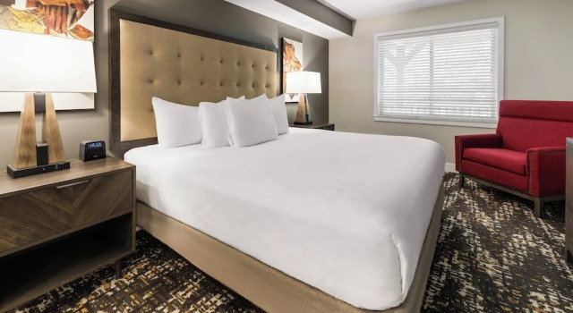 2 makuuhuonetta Standard huone parvekkeella WorldMark Arrow Point