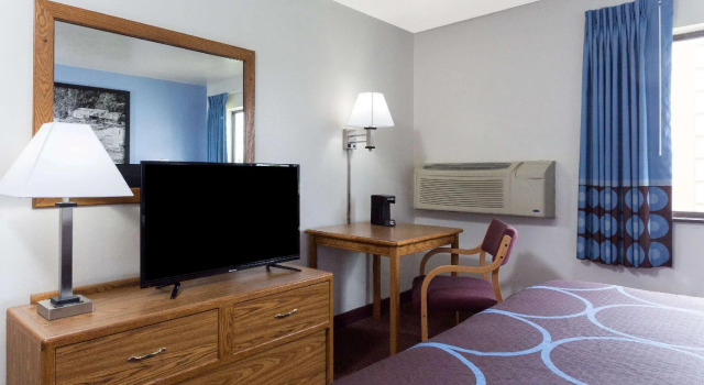 Двухместный номер Standard Super 8 by Wyndham Wisconsin Dells