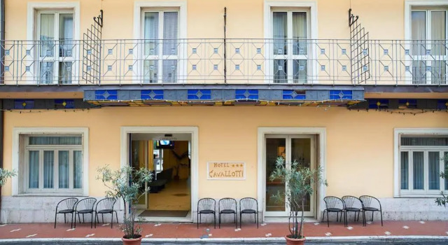 Hotel Cavallotti & Giotto, Book Hotel SPA-hoteller i Montecatini Terme, SPA