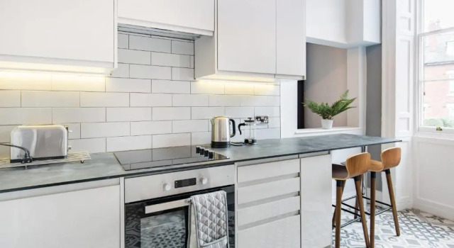 The Corson at Claremont Apartments