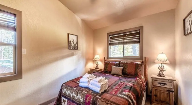 Tall Pines, 4 Bedrooms, Hot Tub, Fireplace, Sleeps 8