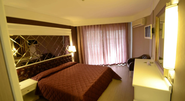 Ideal Pearl Hotel