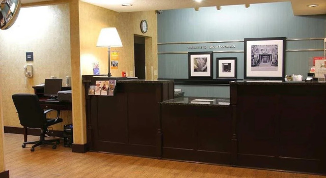 Hampton Inn Bourbonnais Kankakee, Rezerwuj Hotel Bourbonnais Illinois