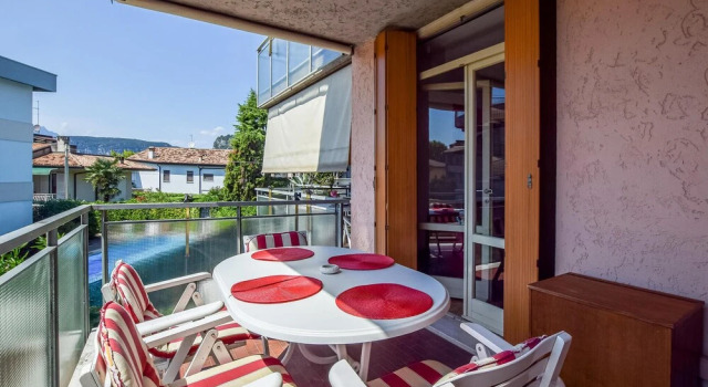 Nice Apartment in Bardolino With Outdoor Swimming Pool and 1 Bedrooms