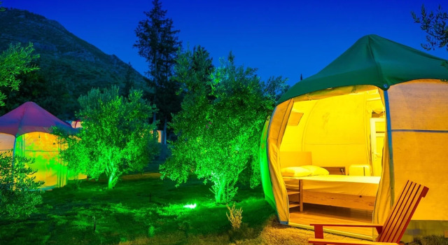 Тент c 1 комнатой Chingene Glamping