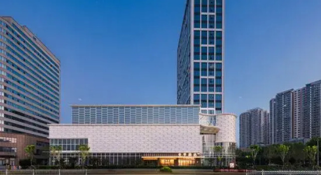 JI Hotel (Qinhuangdao Railway Station Wanda Plaza), Book Hotel Qinhuangdao Hebei