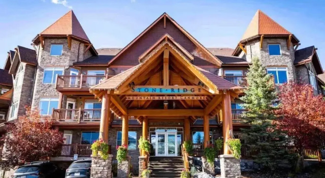 Stoneridge Resort - Mountain View - Pool & Hot Tub, Foglalás Üdülőközpont Üdülőszállodák Canmore, Üdülőközpont