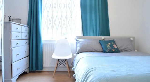 2 Bedroom Victorian Maisonette in Brixton, Varaa Huoneisto Asunnot kohteessa Merseyside, Huoneisto